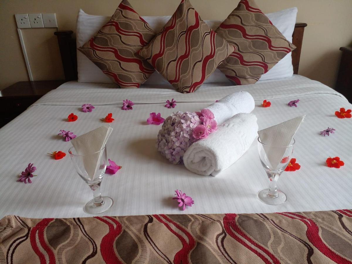 Lake View Hotel & Bungalow Nuwara Eliya Eksteriør bilde